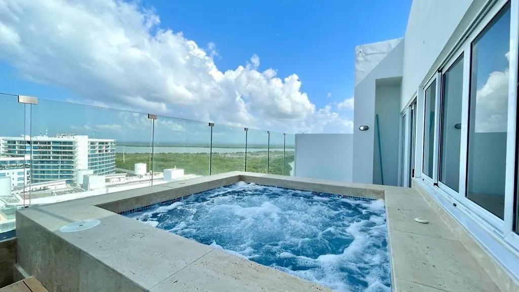 Penthouse En Zona Norte Cartagena Luxury Con 3 Habitaciones Y Excelente Wifi 0*,  Colombia